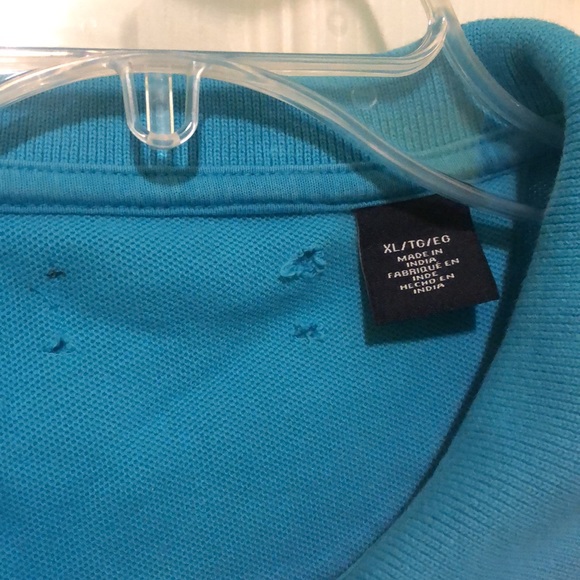 Classic fit world polo shirt in size Xl turquoise color the emblem is pink - Picture 3 of 7